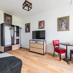  Appartement Studio Dormoy, France